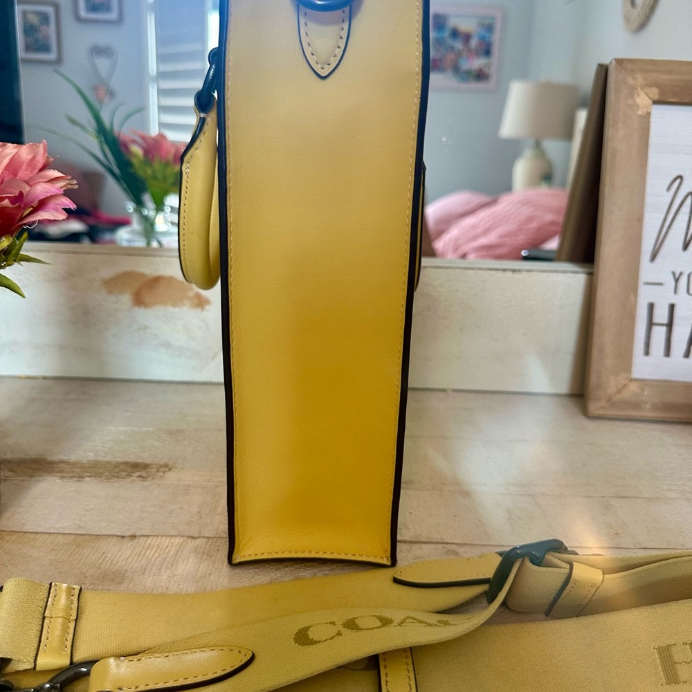 Coach Bright Retro Yellow Dylon Tote Like New CP051 Gunmetal Hardware Crossbody - Picture 7 of 12